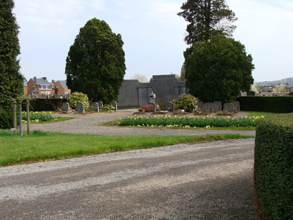 SaintServais (Namur) Monument aux prisonniers politiques (19401945