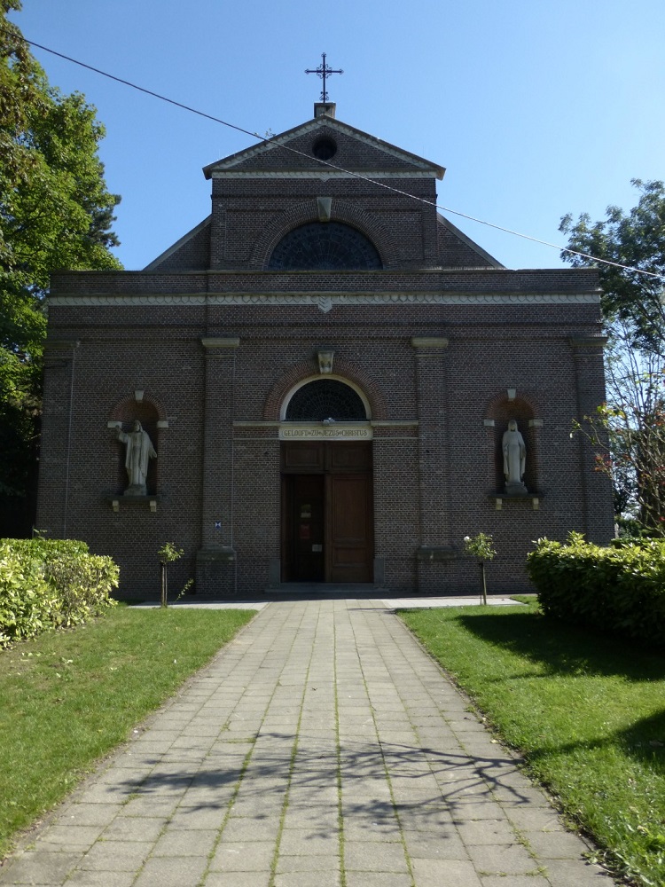 Lozer Huise Grafmonument W O II Op Het Kerkhof